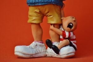 保育士の転職で年収は減る？その真実と対策を解説！